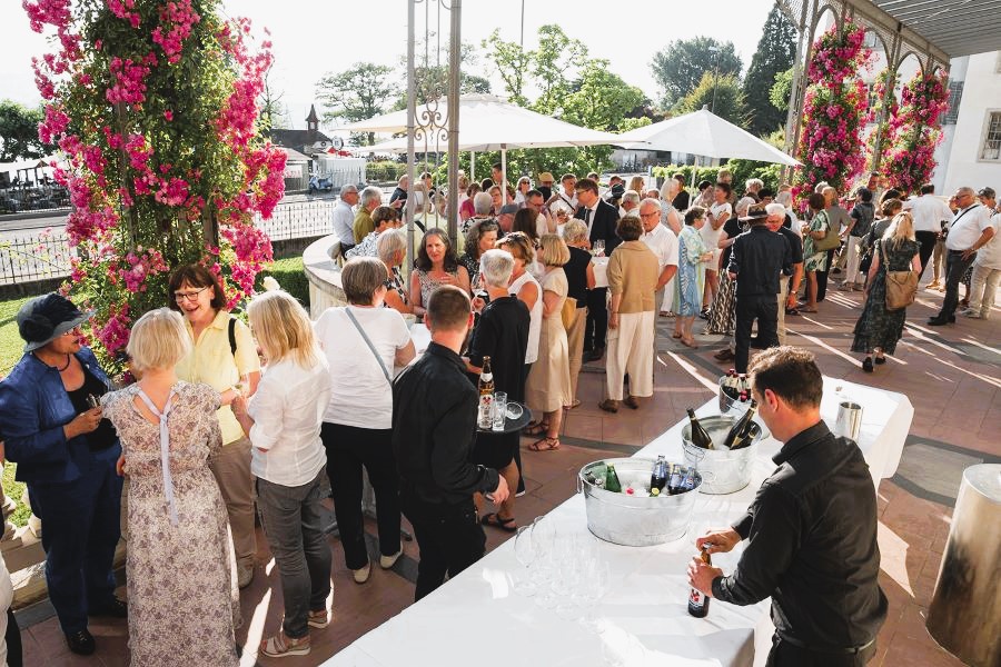 Lehrerinnen und Lehrer an der Feier zur Verabschiedung aus dem Schuldienst 2025 in der Seeburg Luzern 