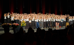 An der Diplomfeier von 300 Personen singt auch der Chor, Bild: FMZ 2026