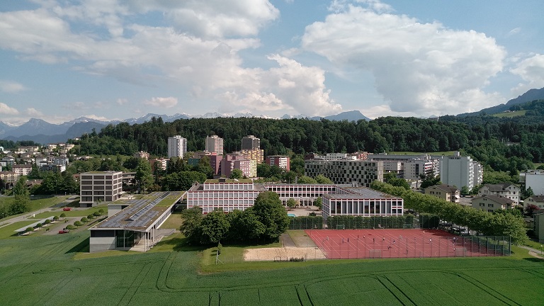 Kantonsschule Reussbuehl