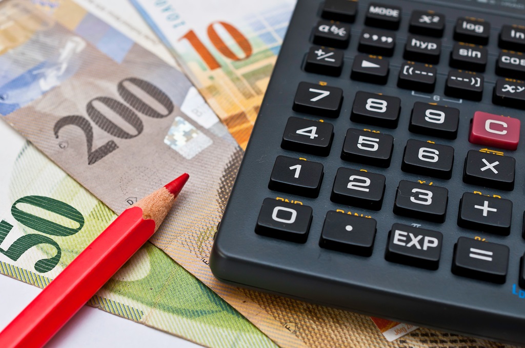 Geld Steuern Taschenrechner Bleistift