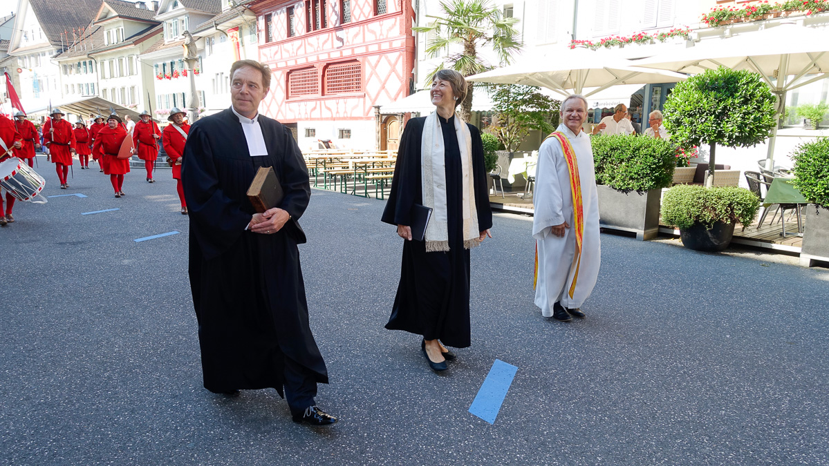 Pfarrer Hans Weber, Pfarrerin Marie-Luise Blum, Pfarreileiter Bernhard Stadler