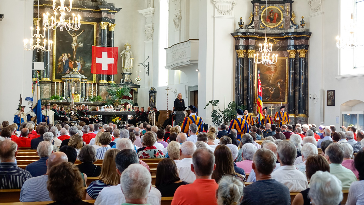 Ihre Exzellenz die Botschafterin der Republik Österreich, Dr. Ursula Plassnik hält die Festrede