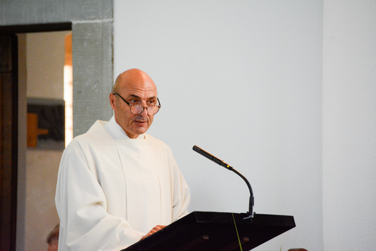 Lukas Niederberger hält die Festpredigt