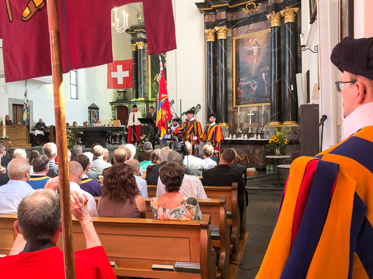 Bundesrat Ignazio Cassis hält die Festrede.